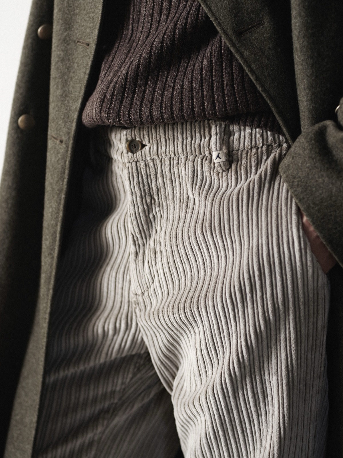 Myths Cordhose, Detail